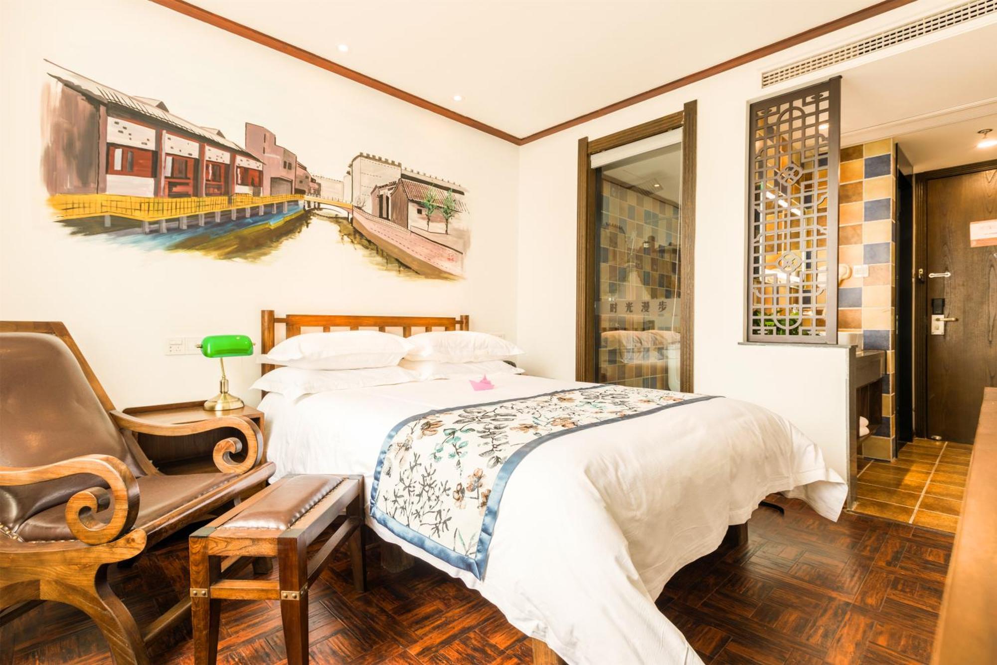 Nostalgia Hotel Near Tianjin Polar Ocean Word- Tianjin Fonte Joy World, 10 Minutes Drive Away From Tianjin Tanggu High-Speed Railway Station, Free Ice-Cream, Mineral Water, Snacks And Laundry Service, English Communication Well Exteriör bild
