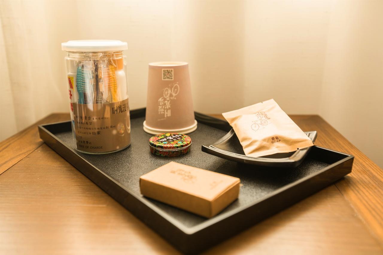 Nostalgia Hotel Near Tianjin Polar Ocean Word- Tianjin Fonte Joy World, 10 Minutes Drive Away From Tianjin Tanggu High-Speed Railway Station, Free Ice-Cream, Mineral Water, Snacks And Laundry Service, English Communication Well Exteriör bild