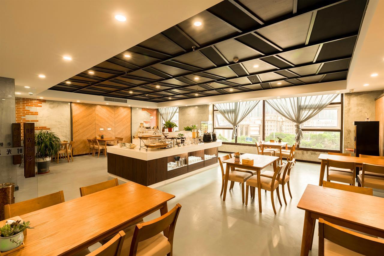 Nostalgia Hotel Near Tianjin Polar Ocean Word- Tianjin Fonte Joy World, 10 Minutes Drive Away From Tianjin Tanggu High-Speed Railway Station, Free Ice-Cream, Mineral Water, Snacks And Laundry Service, English Communication Well Exteriör bild